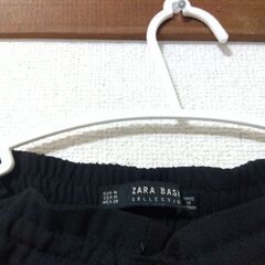 ZARA　パンツの画像