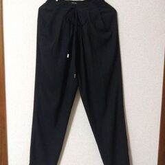 ZARA　パンツ