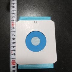 東芝製 掃除機の使い捨て紙パックの画像