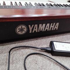 電子ピアノ YAMAHA p120の画像