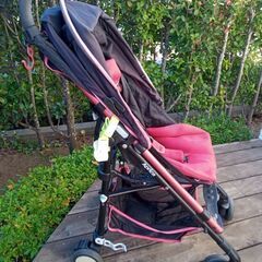 ApricaアップリカのベビーカーB型の画像