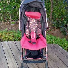 ApricaアップリカのベビーカーB型の画像