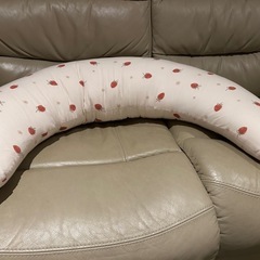 バースデイ　授乳クッションの画像