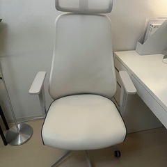 IKEA　オフィスチェア　マッチスペル