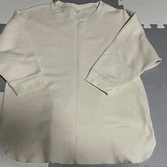 ユニクロ　カットソー