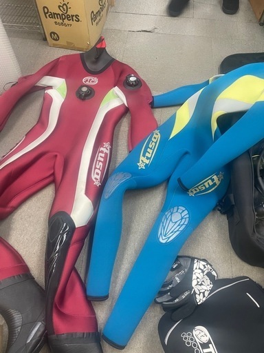TUSAスキューバダイビングスーツ