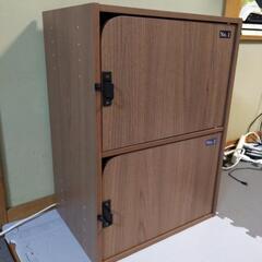 【美品】扉つきボックス　の画像