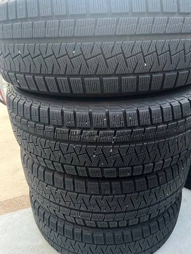 タイヤ、ホイール 225/60R18