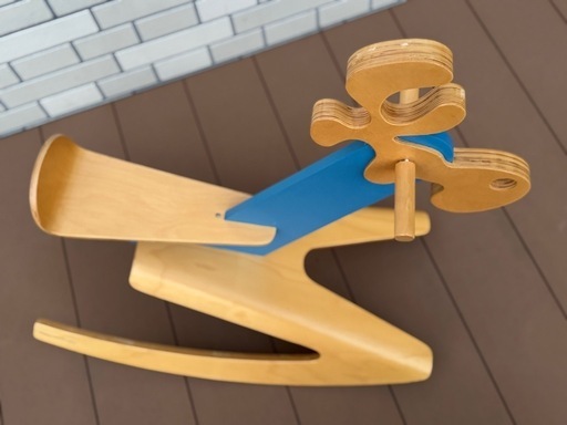 ７万円 北欧　ノルウェー　PurNorsk（プルノシュク）取扱い　ZOOSIE ロッキングムース トナカイ　青　未使用品　相模原　木馬