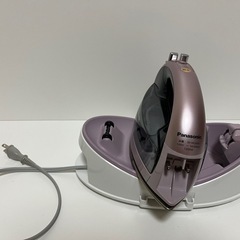 Panasonic　終了しました。ワイヤレス　スチームアイロン　美品の画像