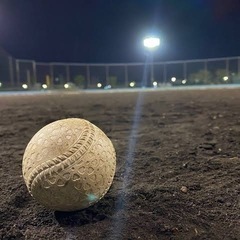 【下手な人でもレギュラー】ぼっちしかいない草野球チームメンバー募集！