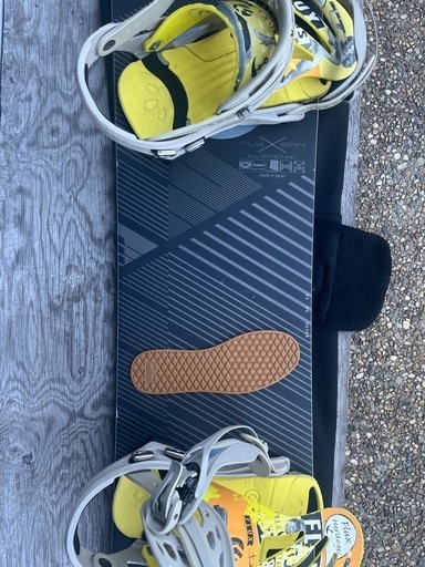 011 artistic ✖️FLUX DS スノーボード 011 artistic 152cm D-fly