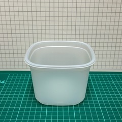 プラ容器