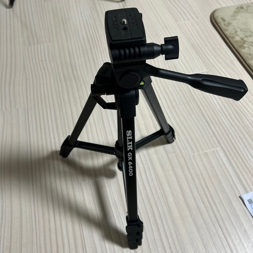 カメラ三脚