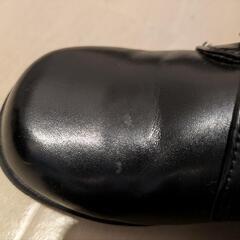 子供用ローファーの画像