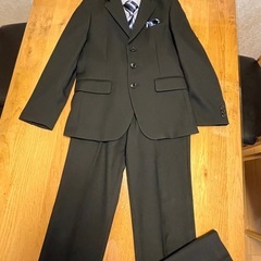 男児スーツ150サイズ