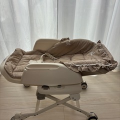 combi ハイローチェア 手動の画像