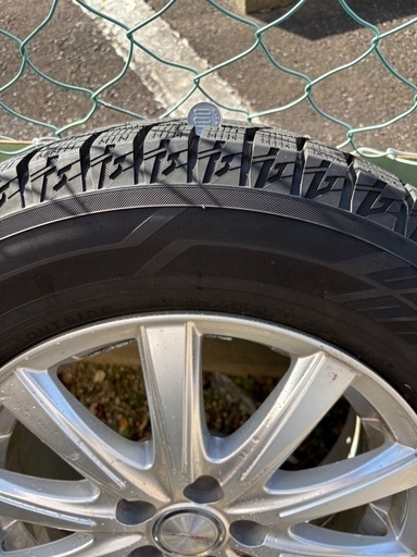 プリウス ヨコハマタイヤ スタッドレスタイヤ 4本セット 195/65/R15