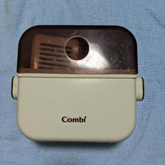 Combi 電子レンジ哺乳ビン消毒ケースの画像
