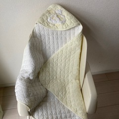 赤ちゃんのおくるみの画像