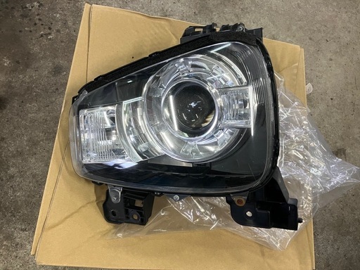 アルト　ヘッドライト　左