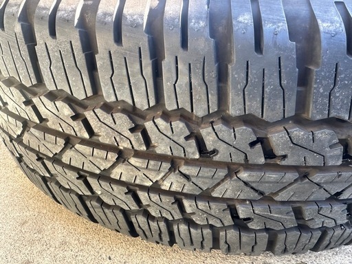 265/65-17 ブリヂストン　デューラーA/T バリ溝