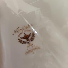 NORITAKE　お皿の画像