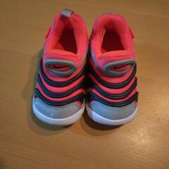 ナイキ新品未使用品１２センチ