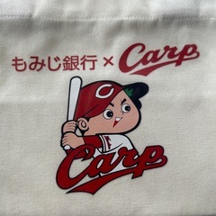 カープ×もみじ銀行 トートバッグの画像