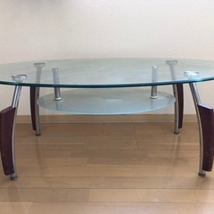 ガラス　テーブル　長円形(長120cmx幅64cmx高44cm)