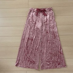 GU ベロアのワイドパンツ　部屋着