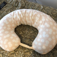 授乳クッション