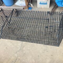 小動物捕獲の罠網（品名不明）