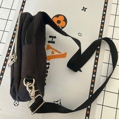ショルダーバッグ　肩掛け　　の画像