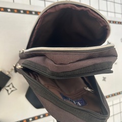 ショルダーバッグ　肩掛け　　の画像
