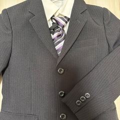 サイズ110 キッズスーツの画像