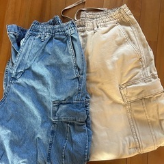 カーゴパンツの画像