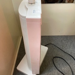 TEKNOS 2秒速暖 首振り機能搭載 ハロゲンヒーター PH-1211(W)の画像