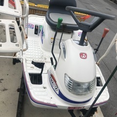 話し中値下げます　イセキ田植え機