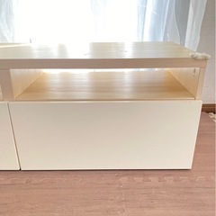 テレビ台の画像