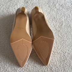未使用　パンプス　ベージュ　24.0の画像