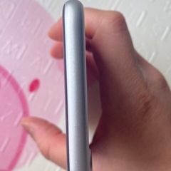 iPhoneSE第二世代本体のみの画像