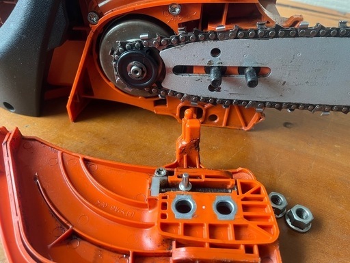 受け渡し者決定しました。
共立チェンソー　CS3411G