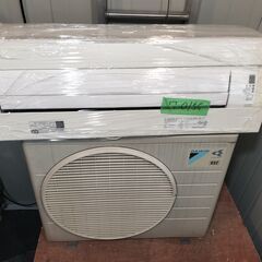 ワ0155 DAIKINエアコン2017年製2.5kw8畳適用50000円標準工事込み＠大阪市内・岩出市内価格の画像