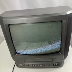 【813】カラーテレビジョン/ビデオカセットレコーダー VX-T...