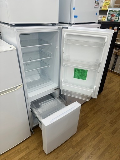 【ドリーム川西店御来店限定】ワールプール　冷蔵庫　YRZ-F15J  2022／クリーニング済み 【2002211255601762】