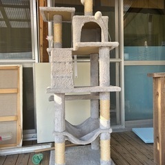 キャットタワー