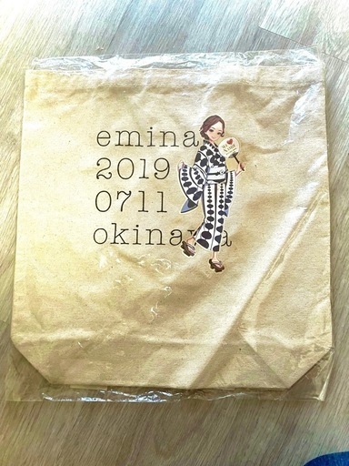 エミーナ × 安室奈美恵 トートバッグ 4種セット】 安室奈美恵さん