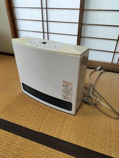 ガスファンヒ-タ-