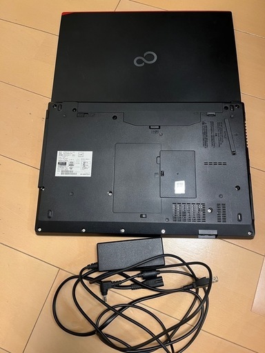 ノートPC 富士通LIFEBOOK　FMVA6401NP　WIN11(正規アップ適応)　第8世代Core‐i５ メモリ8G　OFFIC